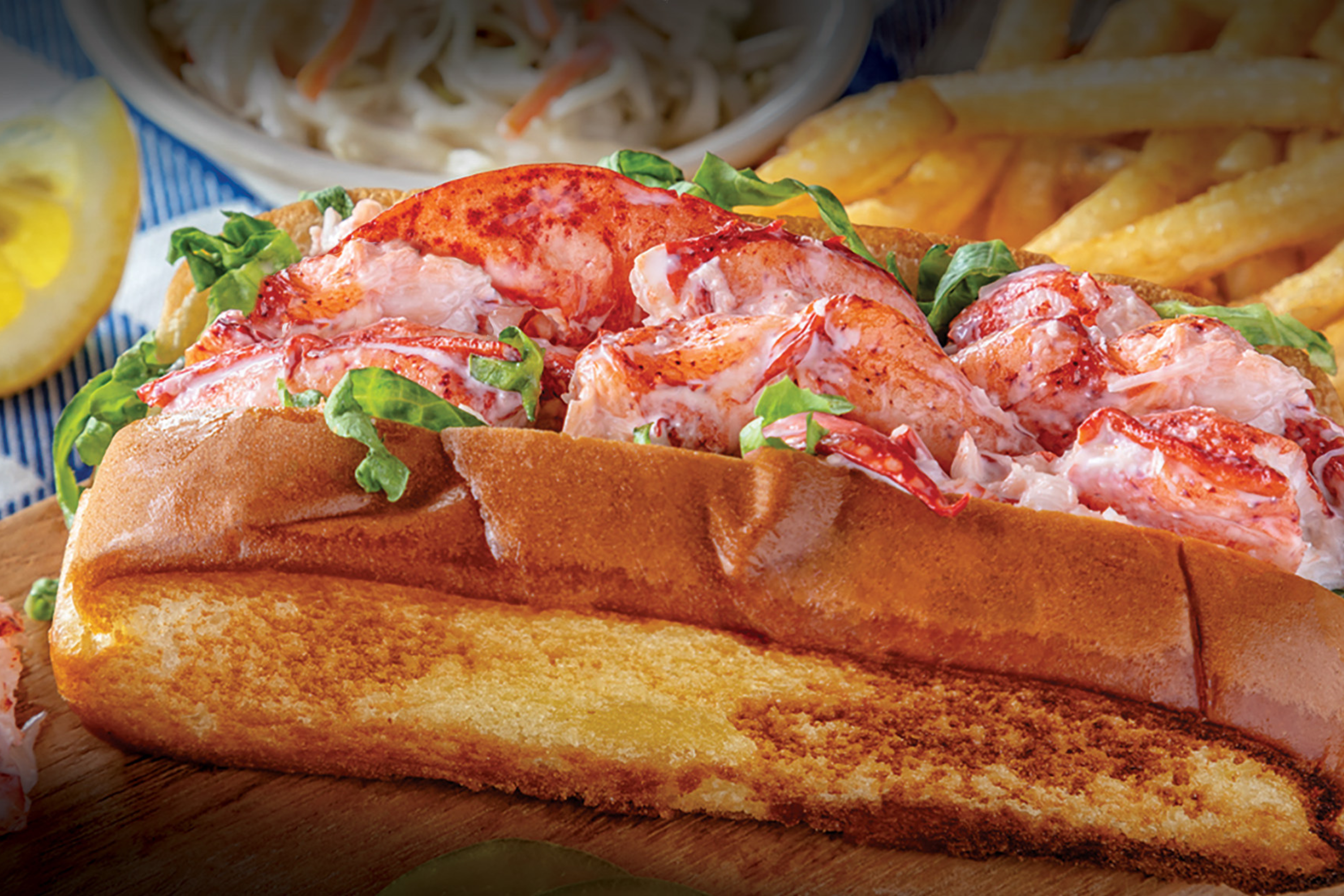 CLASSIC LOBSTER ROLL