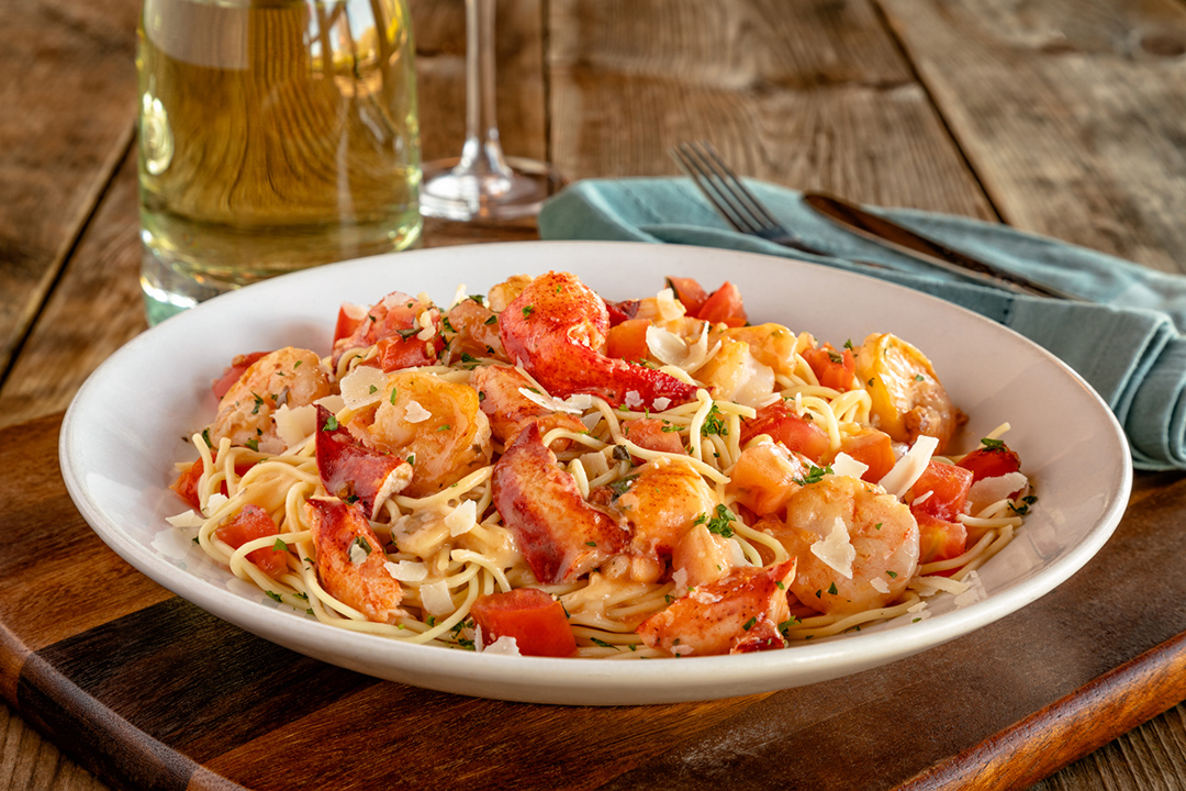 Lobster & Shrimp Scampi