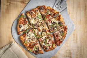 Create Your Own Chicago Thin Crust Pizza